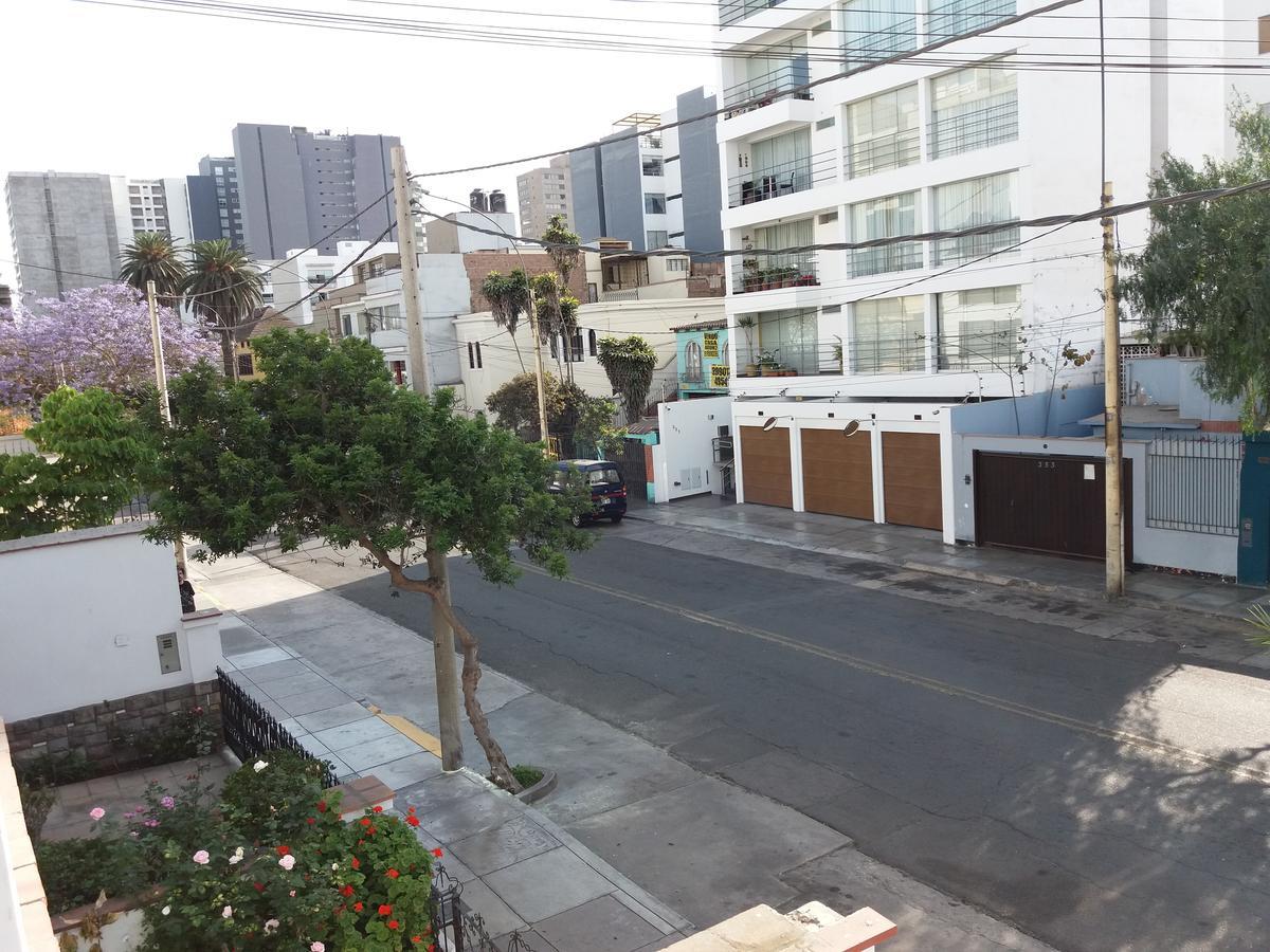 Cozy And Comfortable Home In Miraflores Lima Kültér fotó